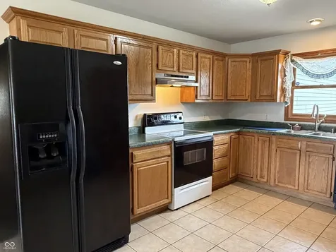 4000 S 550 W Columbus IN 47201