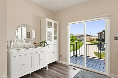 896 Yorkshire Lane Zionsville IN 46077