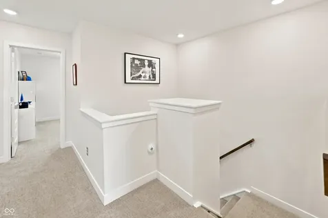 896 Yorkshire Lane Zionsville IN 46077