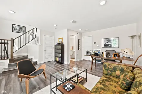 896 Yorkshire Lane Zionsville IN 46077