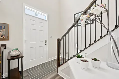 896 Yorkshire Lane Zionsville IN 46077