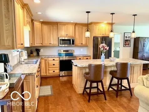 3555 Saint Andrews Place Seymour IN 47274