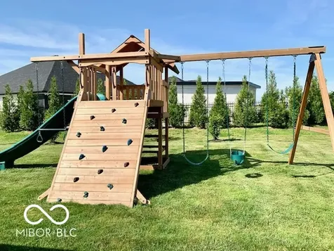 3555 Saint Andrews Place Seymour IN 47274