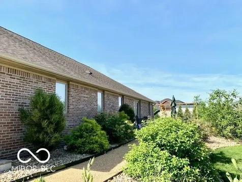 3555 Saint Andrews Place Seymour IN 47274