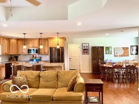 3555 Saint Andrews Place Seymour IN 47274