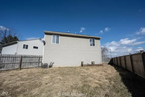 2781 Grand Fir Drive Greenwood IN 46143