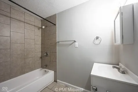 5925 Sunwood Drive Indianapolis IN 46224