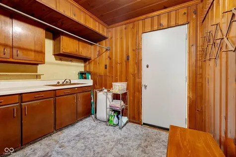 1530 E 49th Street Indianapolis IN 46205