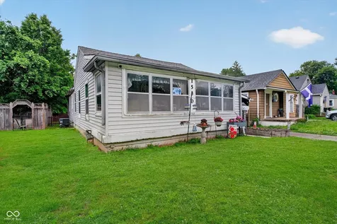 1530 E 49th Street Indianapolis IN 46205