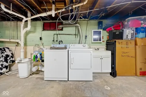 1530 E 49th Street Indianapolis IN 46205