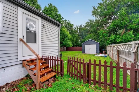 1530 E 49th Street Indianapolis IN 46205