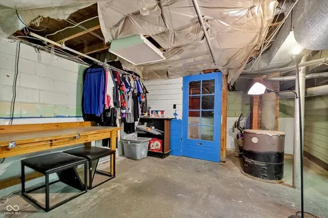 1530 E 49th Street Indianapolis IN 46205