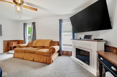 1530 E 49th Street Indianapolis IN 46205