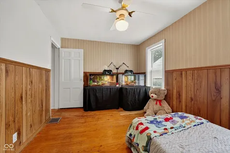 1530 E 49th Street Indianapolis IN 46205