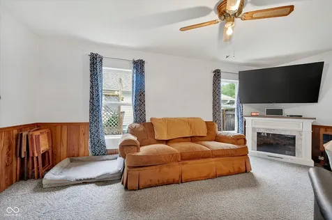 1530 E 49th Street Indianapolis IN 46205