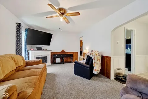 1530 E 49th Street Indianapolis IN 46205