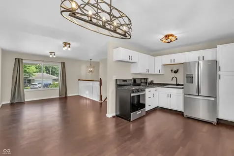 4546 Laclede Street Indianapolis IN 46221
