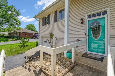 4546 Laclede Street Indianapolis IN 46221