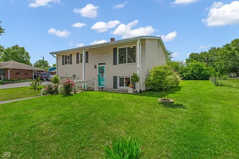 4546 Laclede Street Indianapolis IN 46221