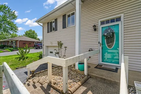 4546 Laclede Street Indianapolis IN 46221
