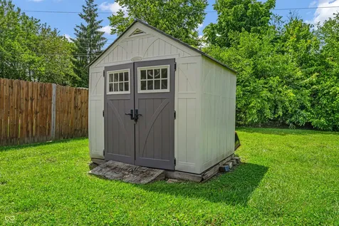 4546 Laclede Street Indianapolis IN 46221