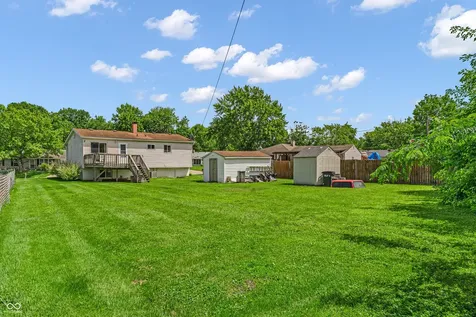 4546 Laclede Street Indianapolis IN 46221