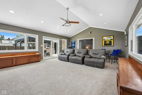 843 Bennett Court Carmel IN 46032