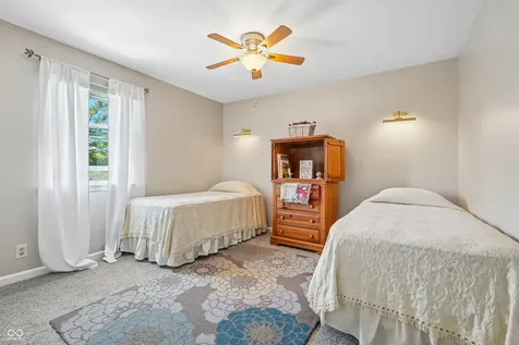 843 Bennett Court Carmel IN 46032