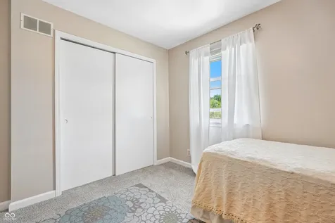 843 Bennett Court Carmel IN 46032