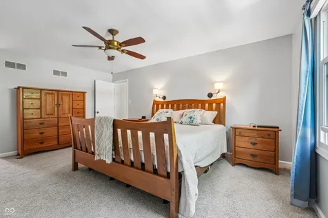 843 Bennett Court Carmel IN 46032