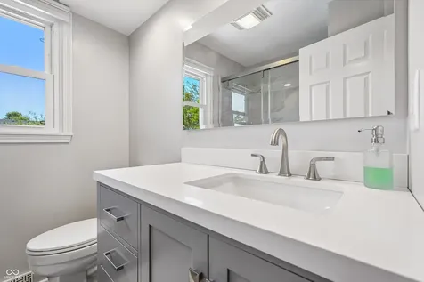 843 Bennett Court Carmel IN 46032