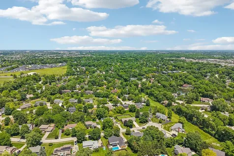 843 Bennett Court Carmel IN 46032