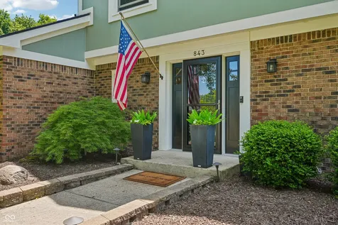 843 Bennett Court Carmel IN 46032