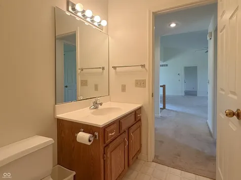 4820 E 800 N Columbus IN 47203