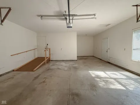 4820 E 800 N Columbus IN 47203
