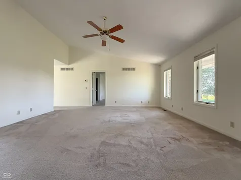 4820 E 800 N Columbus IN 47203