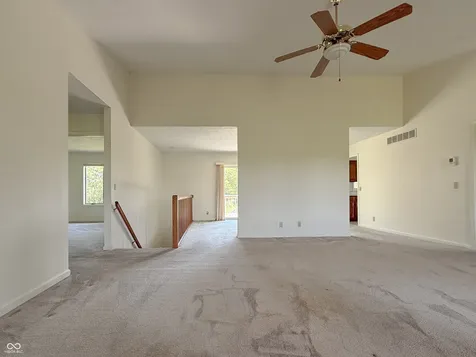 4820 E 800 N Columbus IN 47203