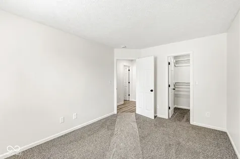 2747 Foxbriar Place Indianapolis IN 46203