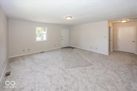 406 Mount Street Greenfield IN 46140