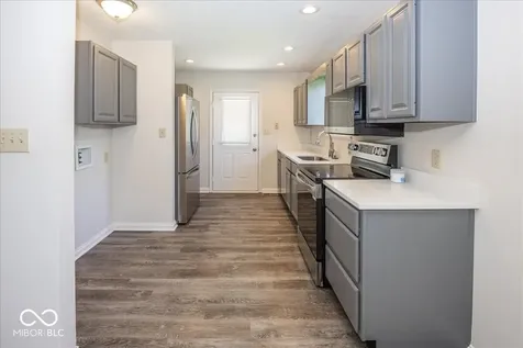406 Mount Street Greenfield IN 46140