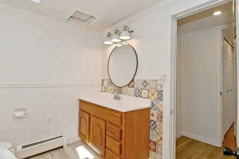 118 N 8th Street Middletown IN 47356