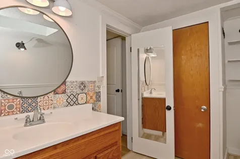 118 N 8th Street Middletown IN 47356
