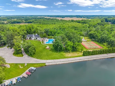 4181 N Foxcliff North Drive W Martinsville IN 46151