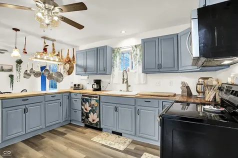285 Robb Hill Road Martinsville IN 46151
