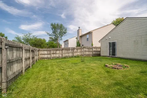 5402 Cradle River Court Indianapolis IN 46221