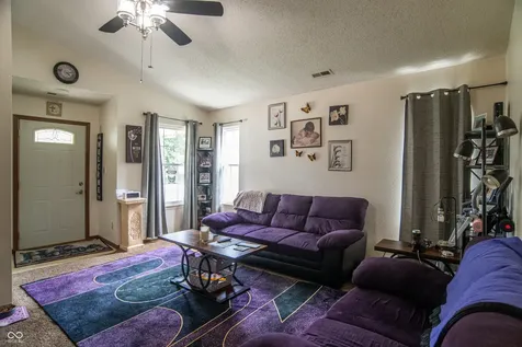 5402 Cradle River Court Indianapolis IN 46221