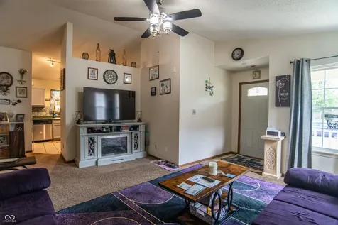 5402 Cradle River Court Indianapolis IN 46221