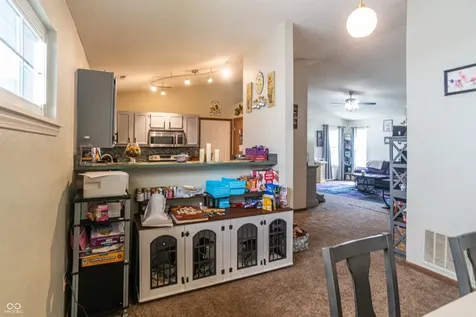 5402 Cradle River Court Indianapolis IN 46221