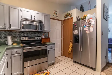5402 Cradle River Court Indianapolis IN 46221