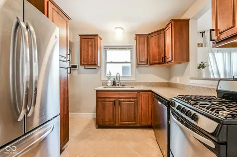 5127 Ralston Avenue Indianapolis IN 46205